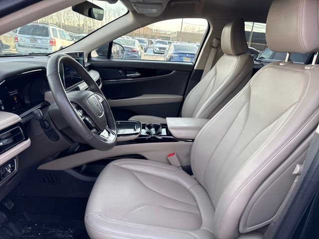 Certified 2023 Lincoln Nautilus AWD w/ Premium Package image 12