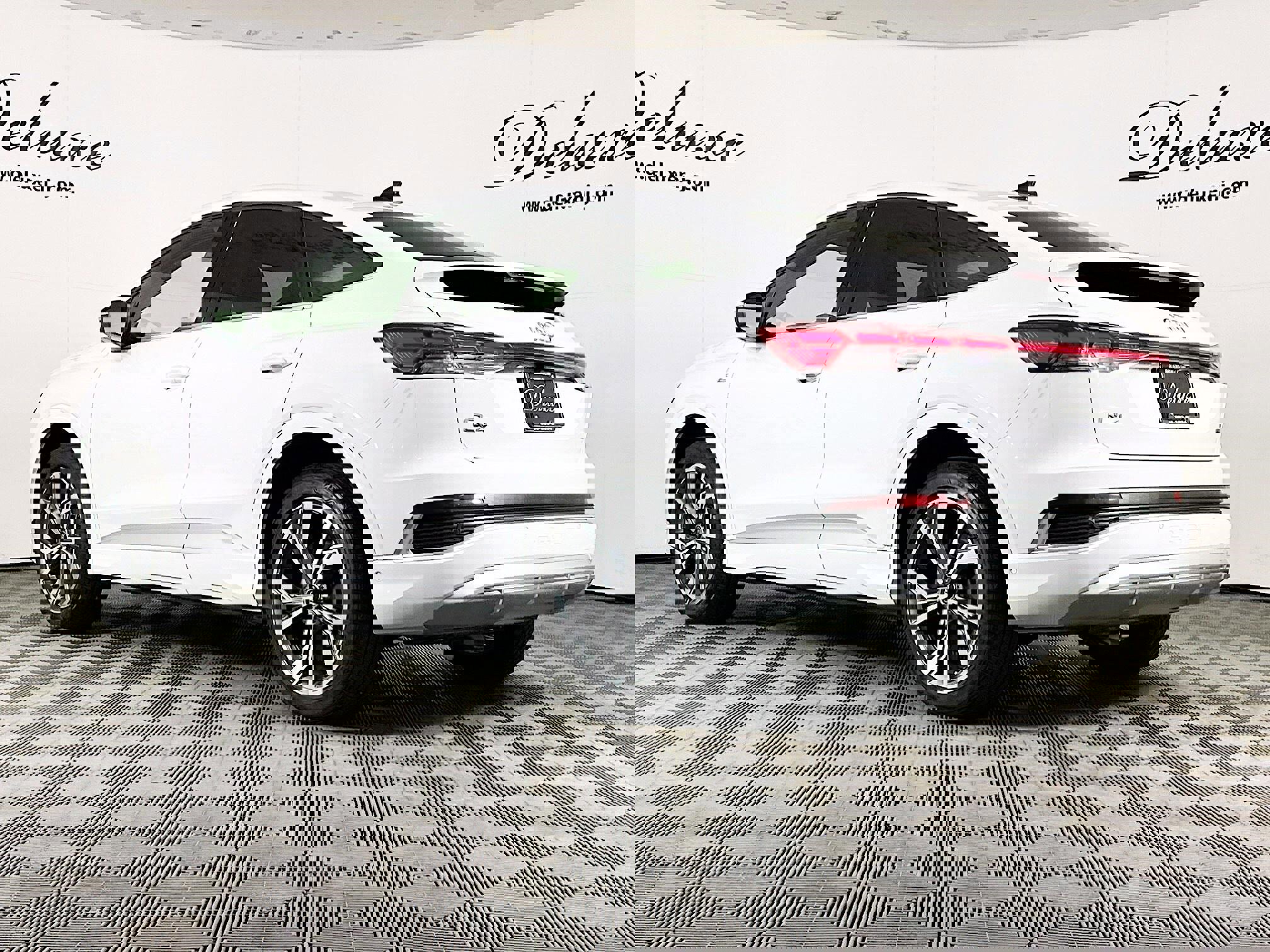 Used 2024 Audi Q4 e-tron Prestige image 4