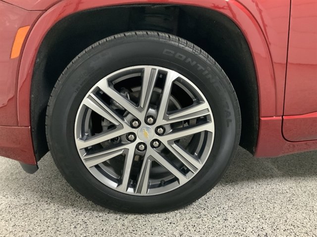Used 2023 Chevrolet Traverse High Country image 9
