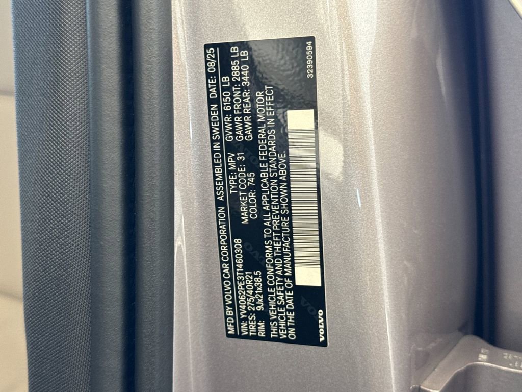 New 2026 Volvo XC90 B6 Plus w/ Protection Package Premier image 27