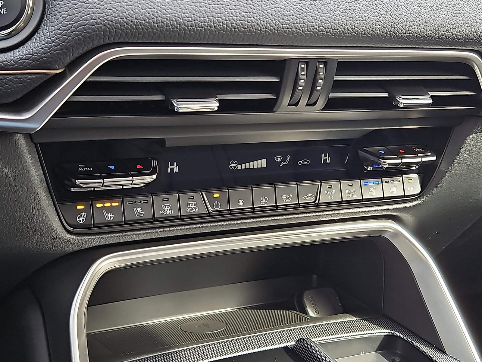 New 2026 MAZDA CX-90 3.3 Turbo w/ Preferred Package image 14