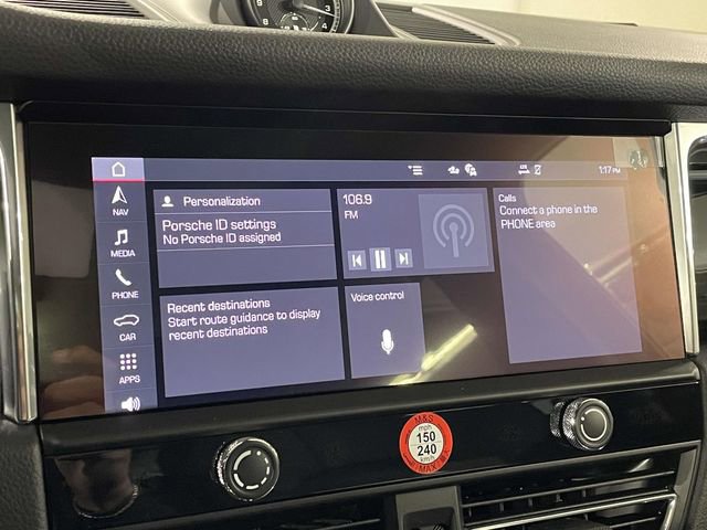 New 2026 Porsche Macan image 28