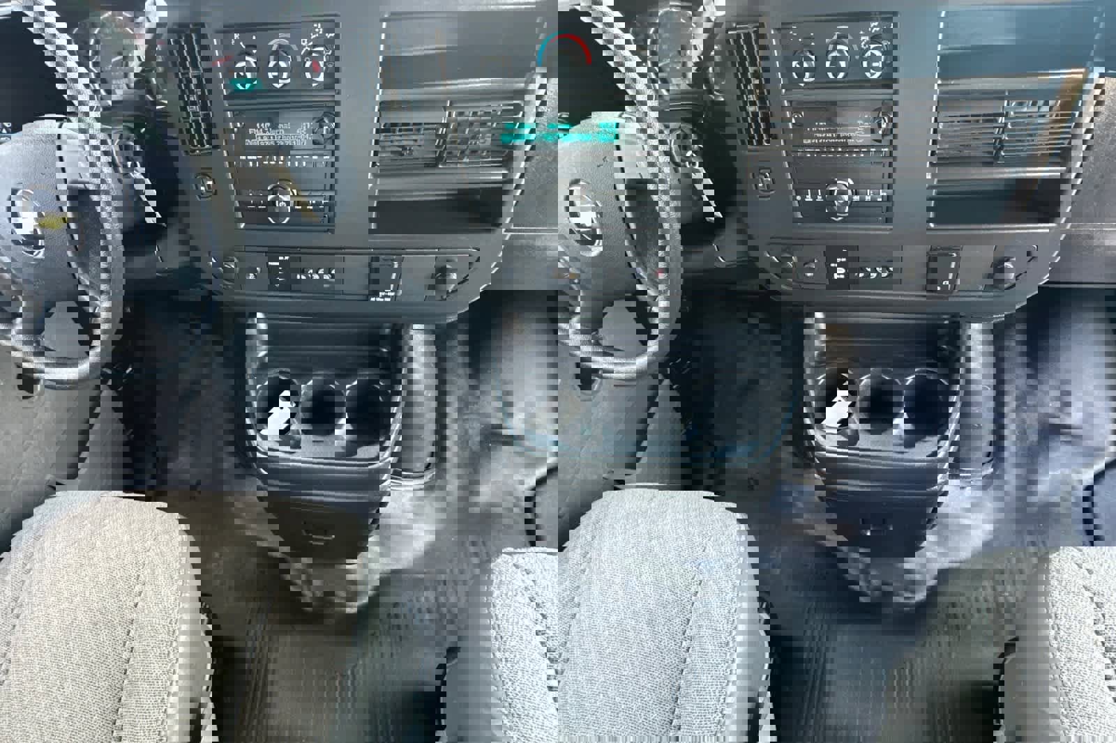 Used 2019 Chevrolet Express 3500 w/ Driver Convenience Package image 4