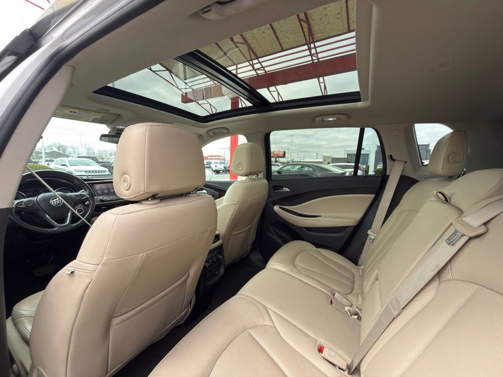 Used 2019 Buick Envision Essence image 30