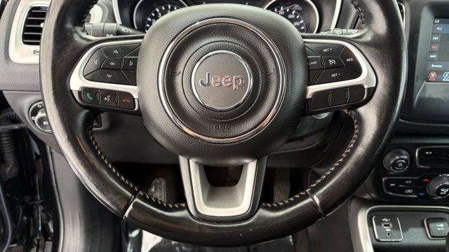 Used 2020 Jeep Compass Latitude FWD image 33