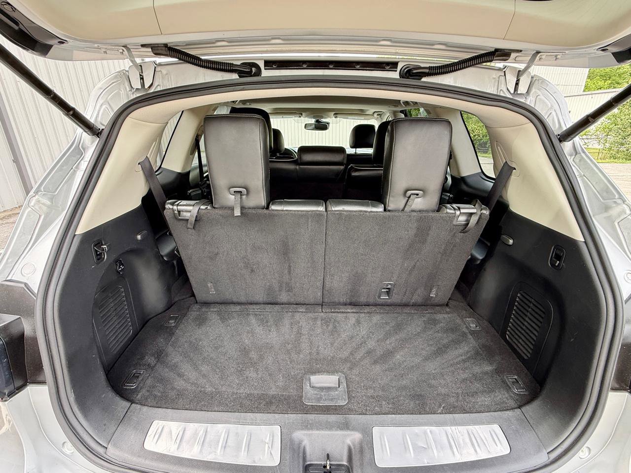 Used 2019 INFINITI QX60 Luxe w/ Essential Package AWD/4WD image 10