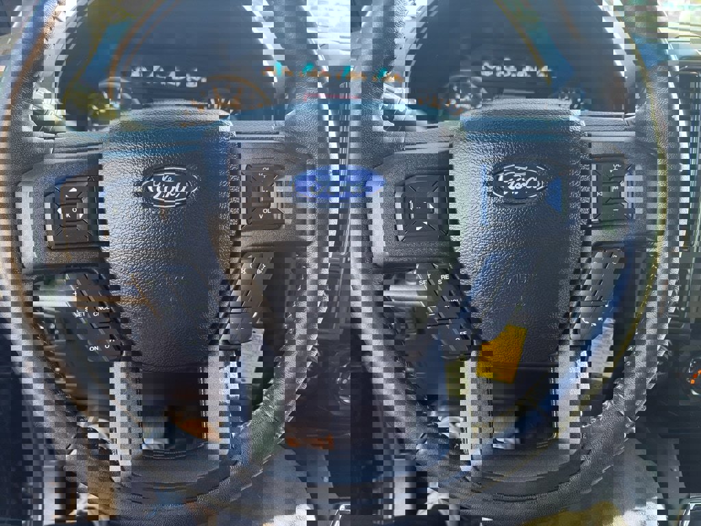 Used 2018 Ford F150 XLT w/ Equipment Group 302A Luxury image 9