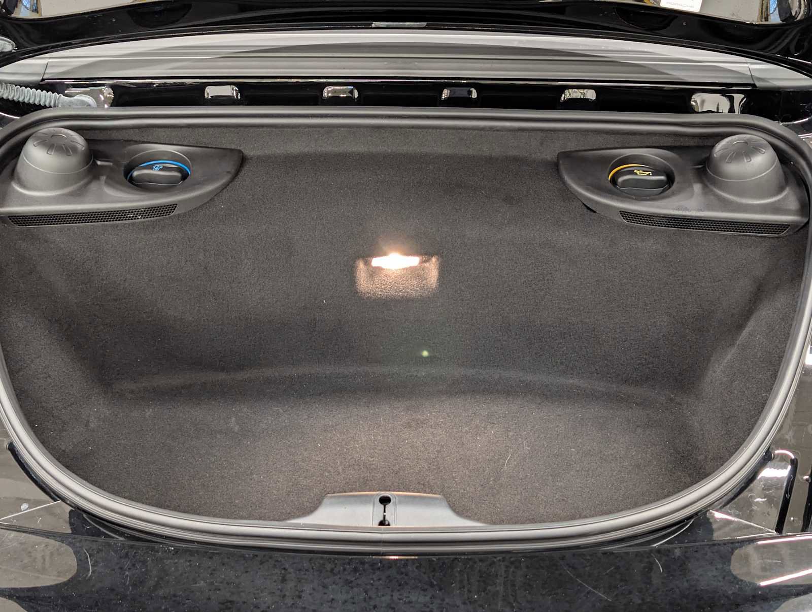 Used 2016 Porsche Boxster image 15