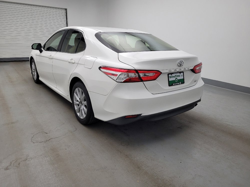 Used 2018 Toyota Camry LE FWD image 5