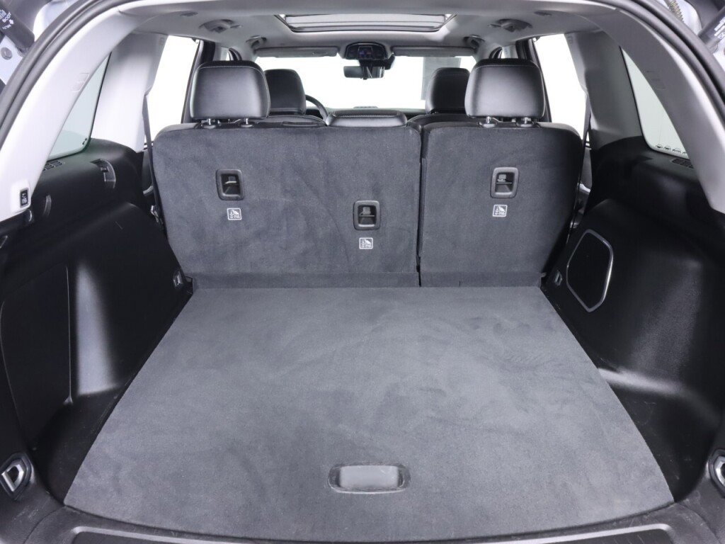 Used 2023 Jeep Grand Cherokee 30th Anniversary image 43