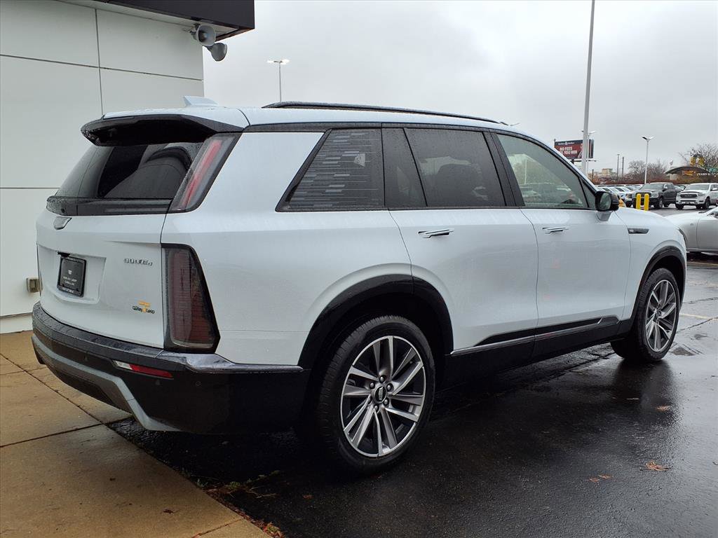 New 2026 Cadillac Vistiq Sport image 11