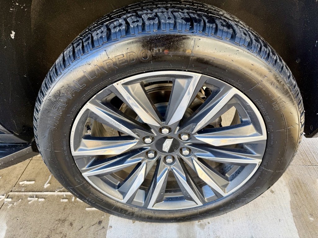 Used 2023 Cadillac Escalade ESV Sport image 11