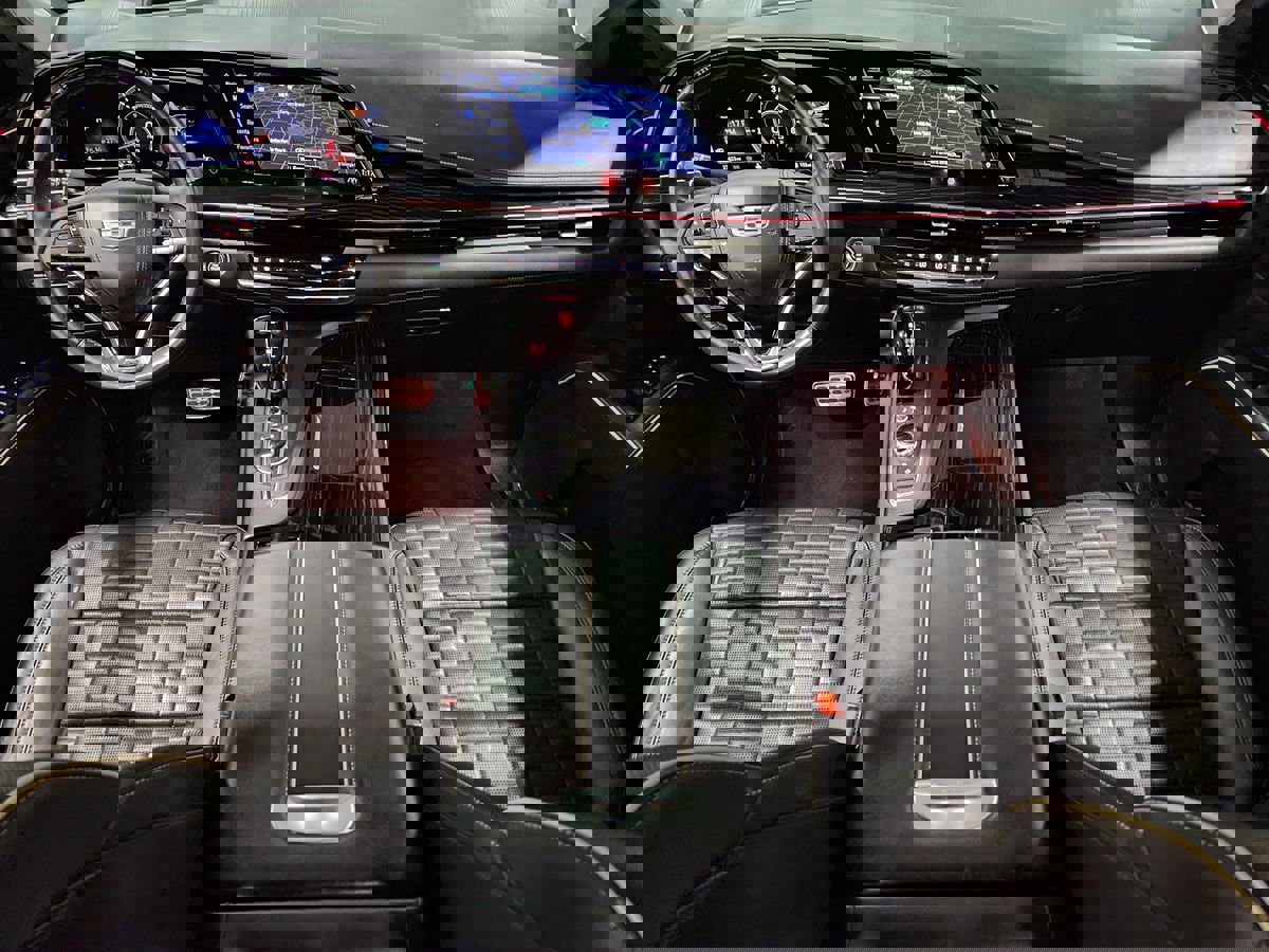 Used 2023 Cadillac Escalade ESV V image 49