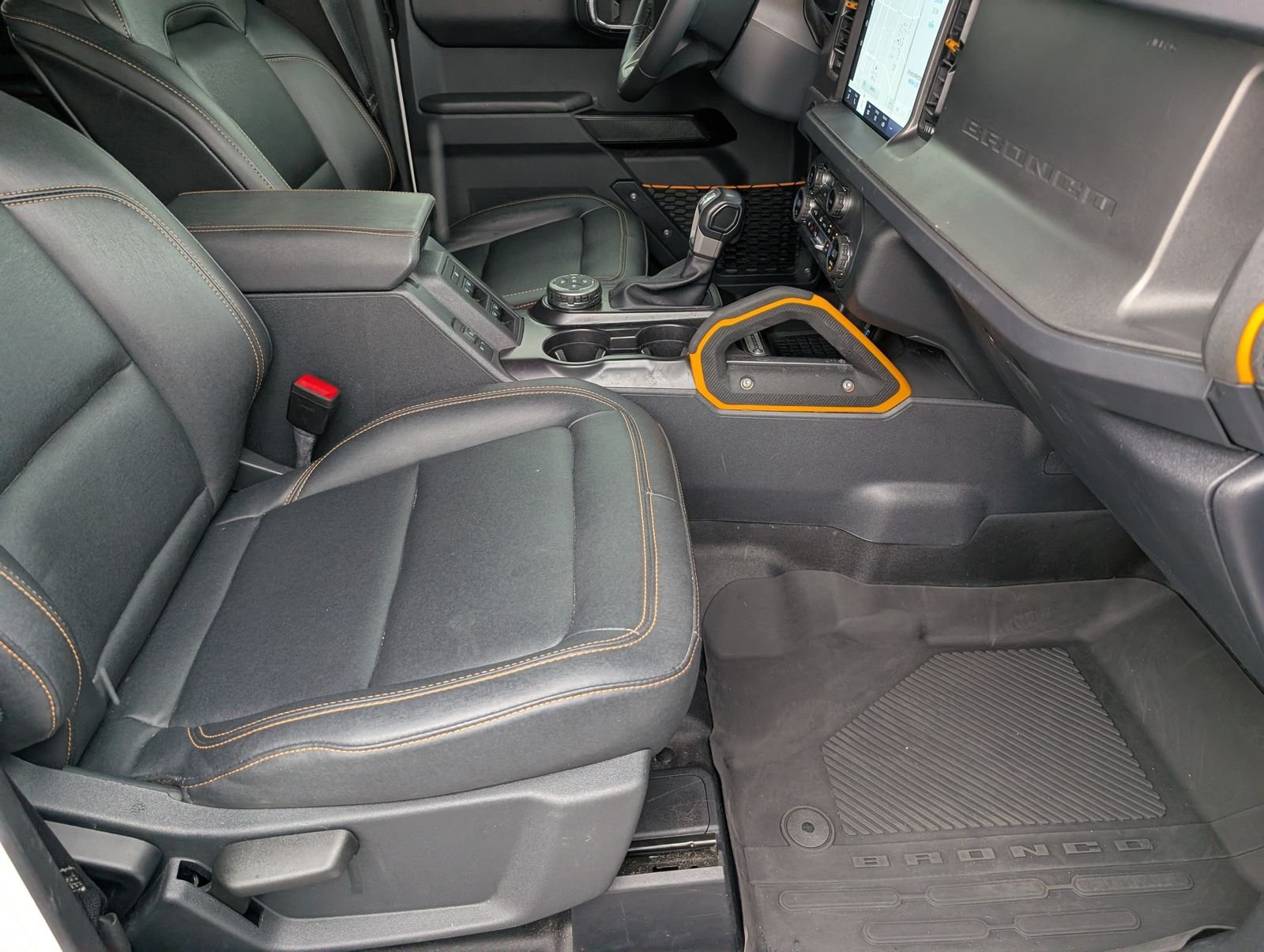 Used 2024 Ford Bronco Badlands AWD/4WD image 30