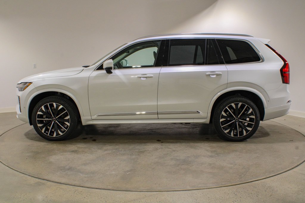 New 2026 Volvo XC90 B6 Ultra w/ Protection Package AWD/4WD image 2