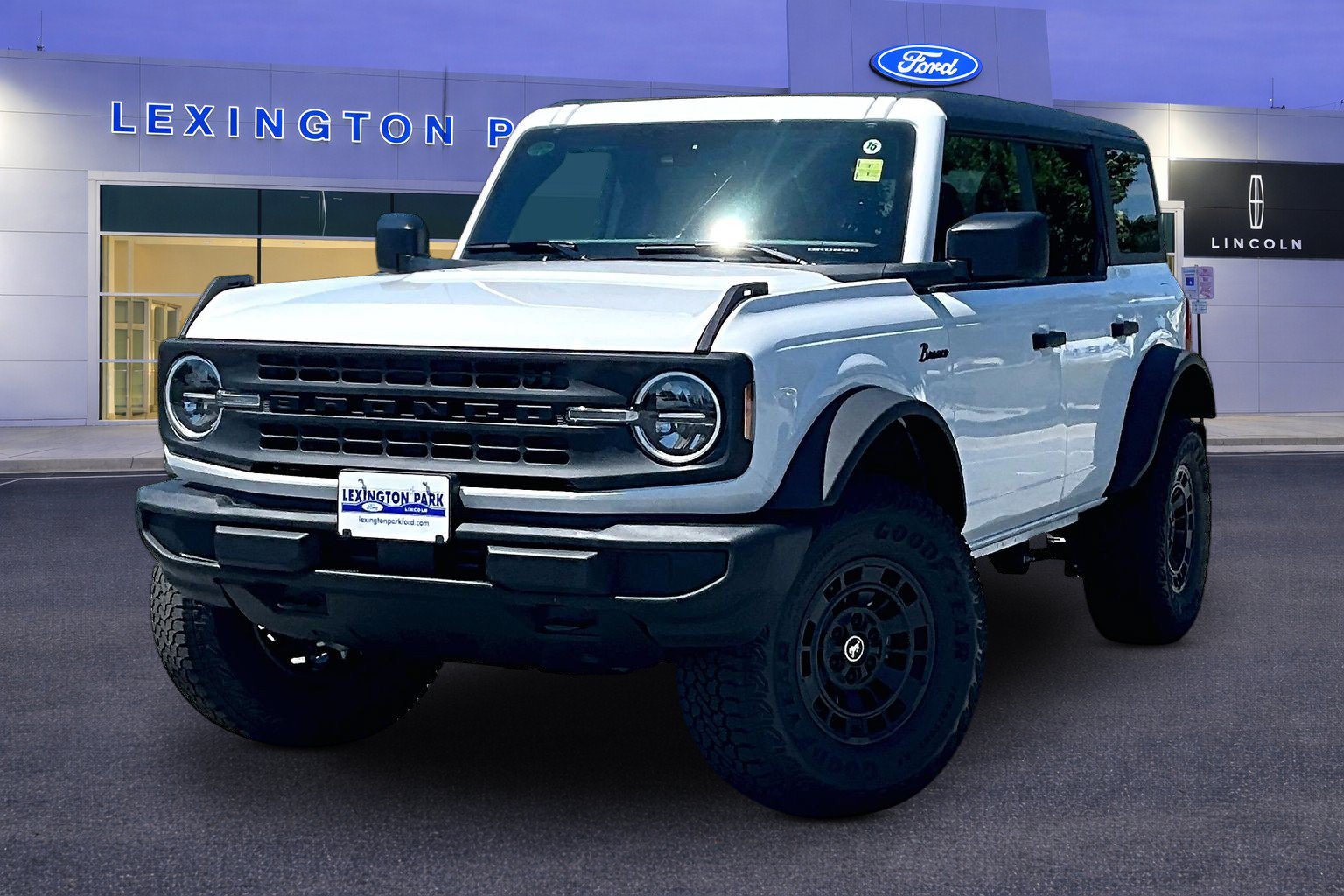 New 2026 Ford Bronco Big Bend AWD/4WD image 2