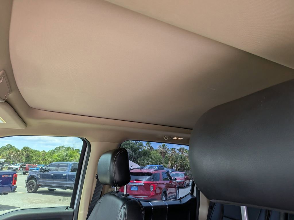 Used 2021 Ford F250 Lariat w/ Lariat Ultimate Package AWD/4WD image 26
