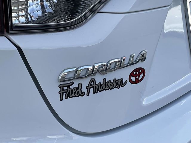 Used 2022 Toyota Corolla LE image 9