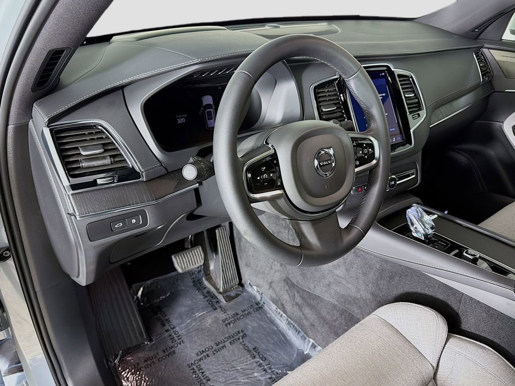 Certified 2024 Volvo XC90 T8 Ultimate w/ Protection Package Premier AWD/4WD image 9