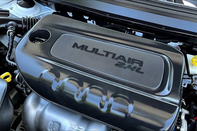 Used 2023 Jeep Cherokee Altitude Lux image 28