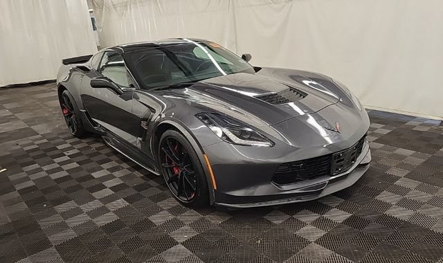 Used 2018 Chevrolet Corvette Grand Sport RWD image 2