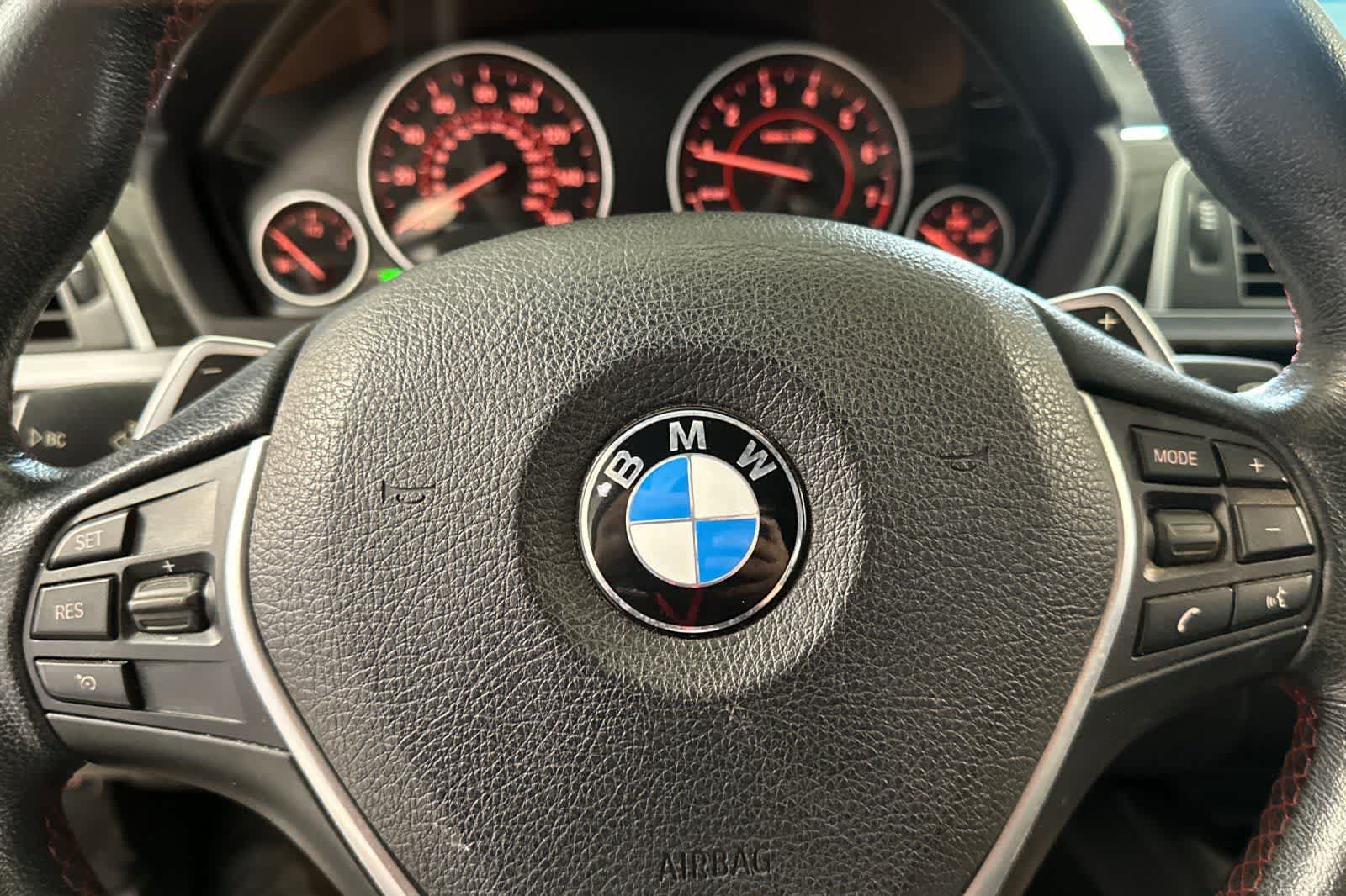 Used 2017 BMW 330i Sedan RWD image 22