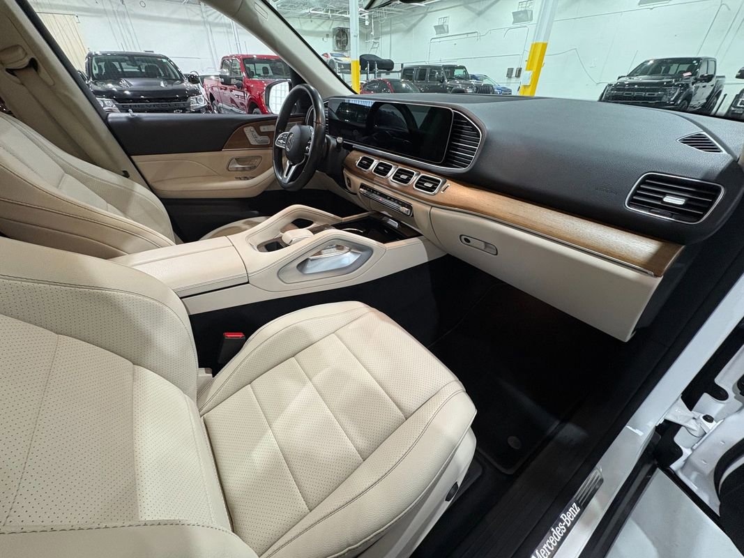 Used 2022 Mercedes-Benz GLE 350 4MATIC w/ Premium Package image 49