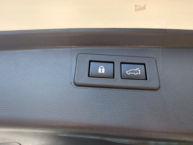 Used 2022 Subaru Outback Limited AWD/4WD image 10