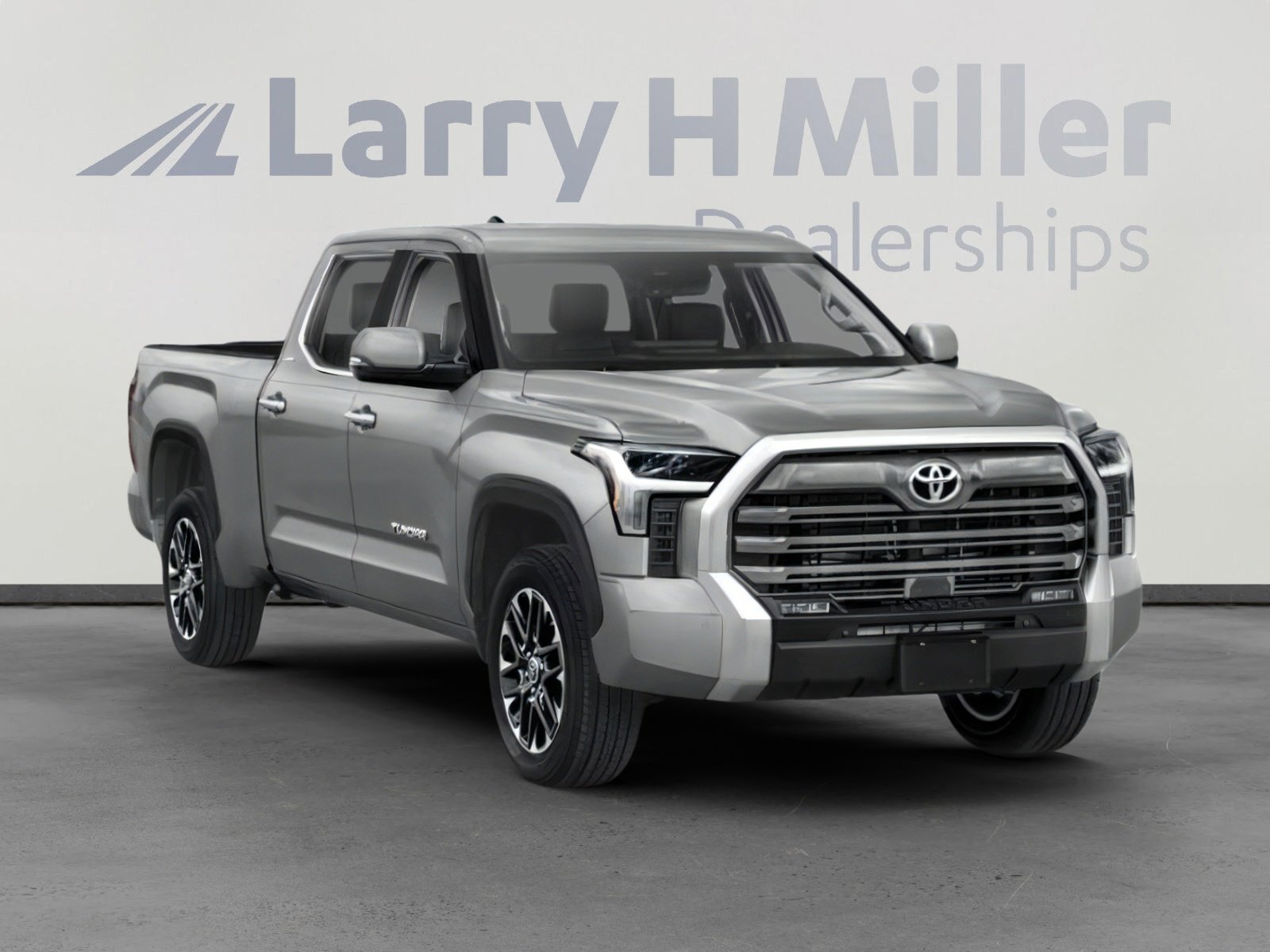 Used 2022 Toyota Tundra Limited w/ TRD Off-Road Package image 6