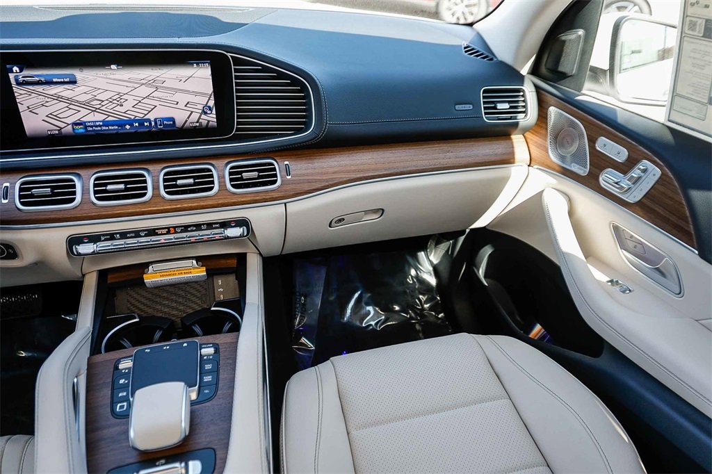 New 2026 Mercedes-Benz GLS 450 4MATIC image 15