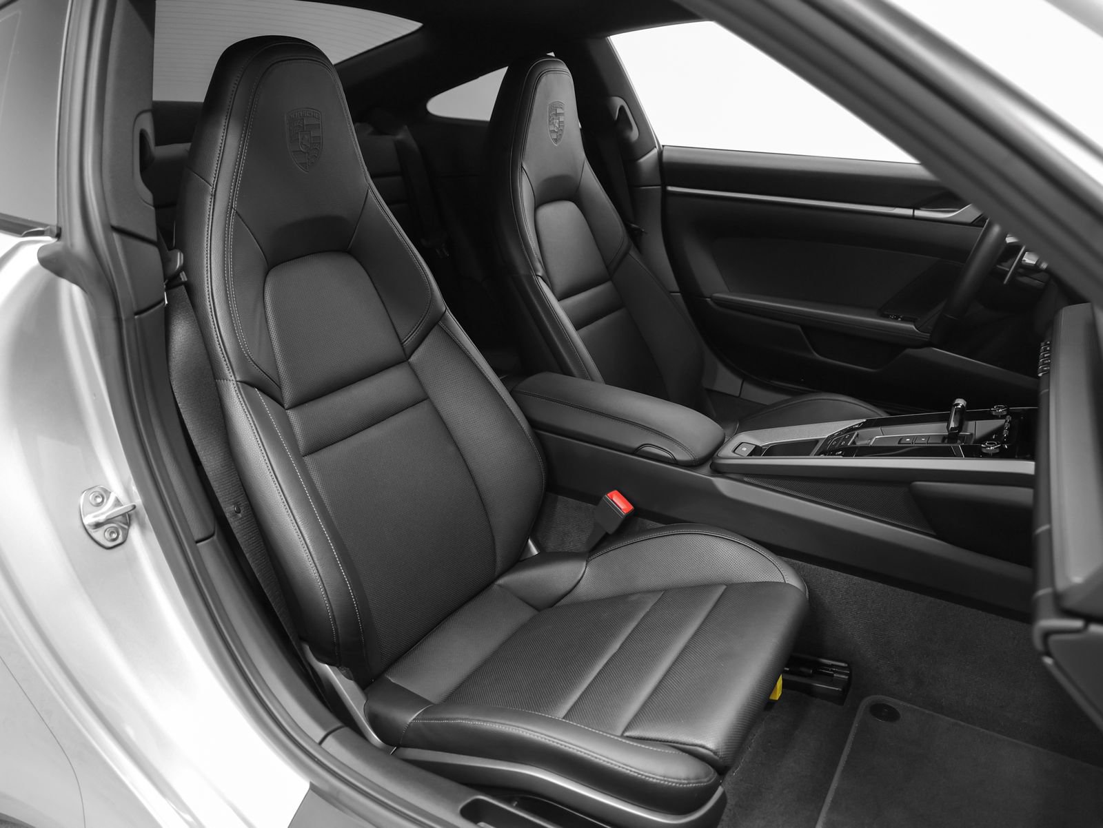 Certified 2020 Porsche 911 Carrera RWD image 26