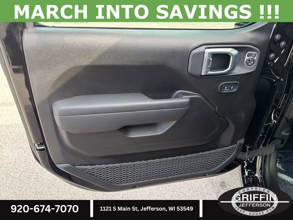 New 2026 Jeep Gladiator Sport image 21