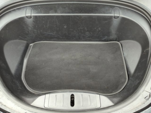 Used 2018 Tesla Model 3 Long Range image 23