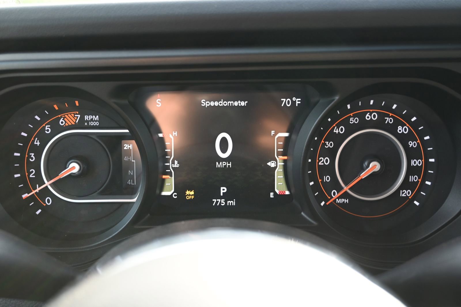 New 2025 Jeep Wrangler Unlimited Sahara AWD/4WD image 14