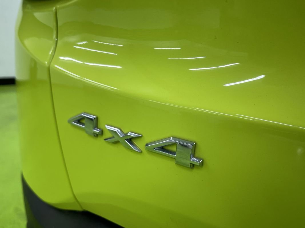 Used 2017 Jeep Renegade Latitude w/ Cold Weather Group AWD/4WD image 12