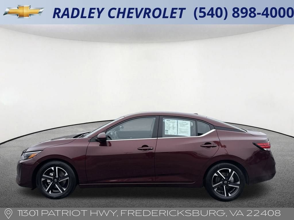 Used 2025 Nissan Sentra SV image 16