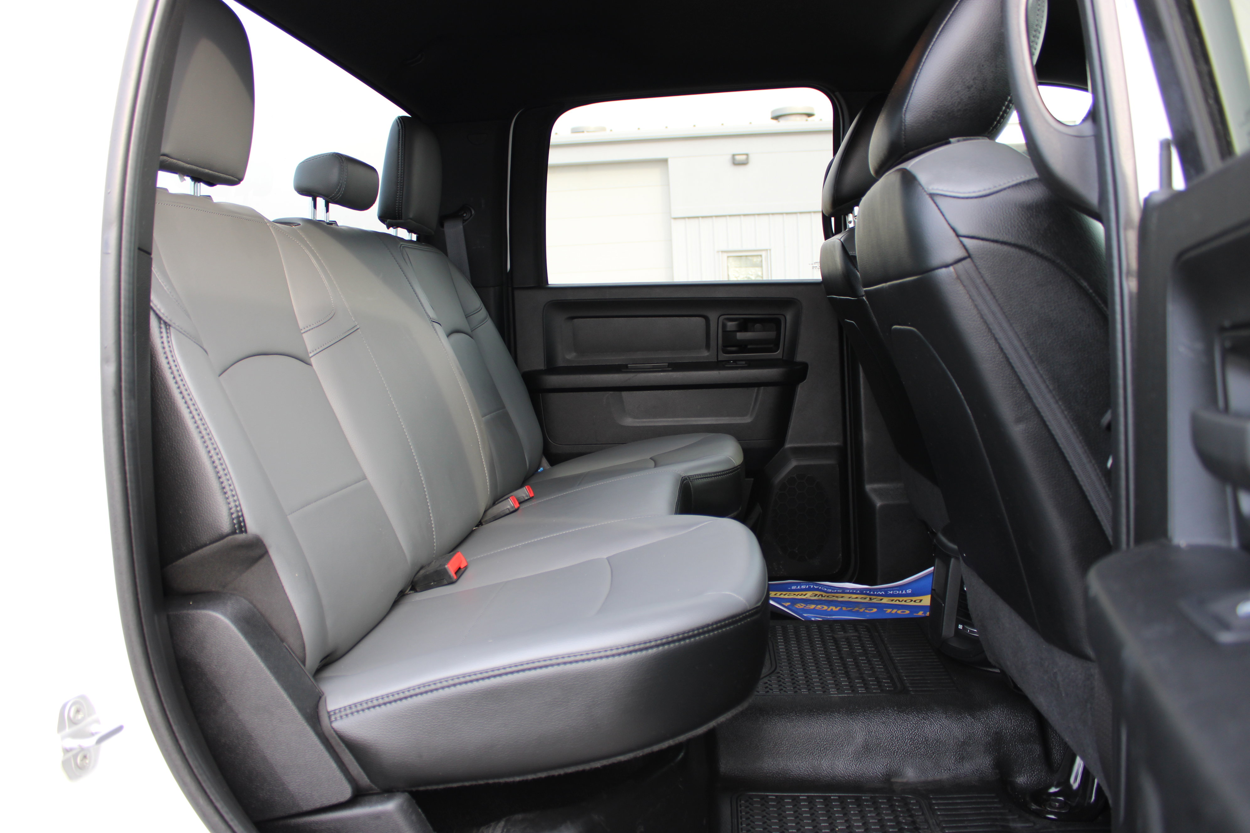 Used 2022 RAM 5500 Tradesman w/ Chrome Appearance Group image 12