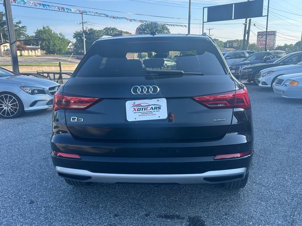 Used 2019 Audi Q3 2.0T Premium Plus w/ Premium Plus Package AWD/4WD image 7