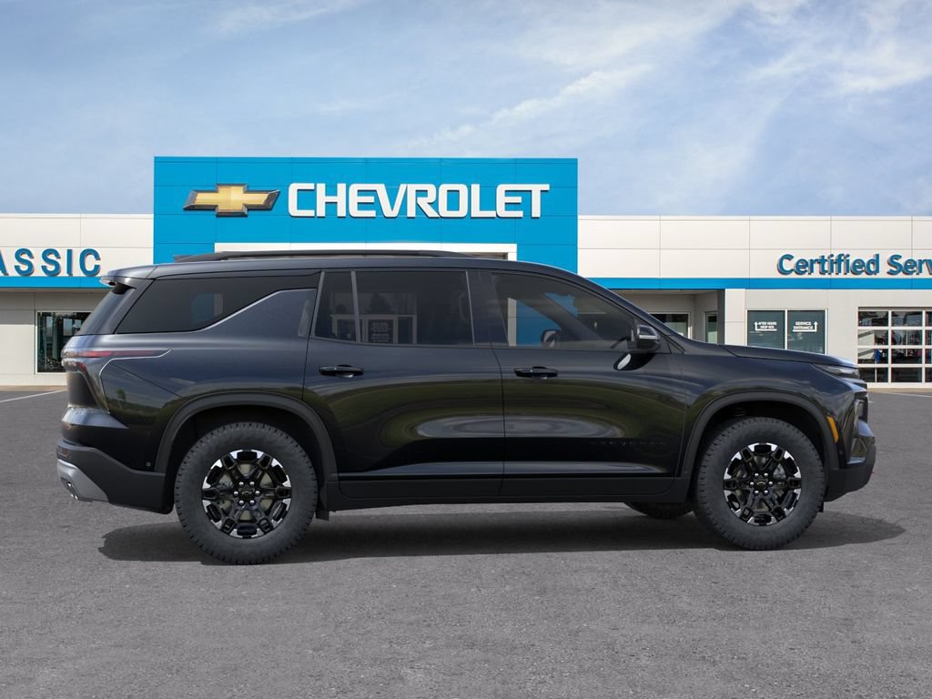 New 2027 Chevrolet Traverse Z71 w/ Enhanced Driving Package AWD/4WD image 7