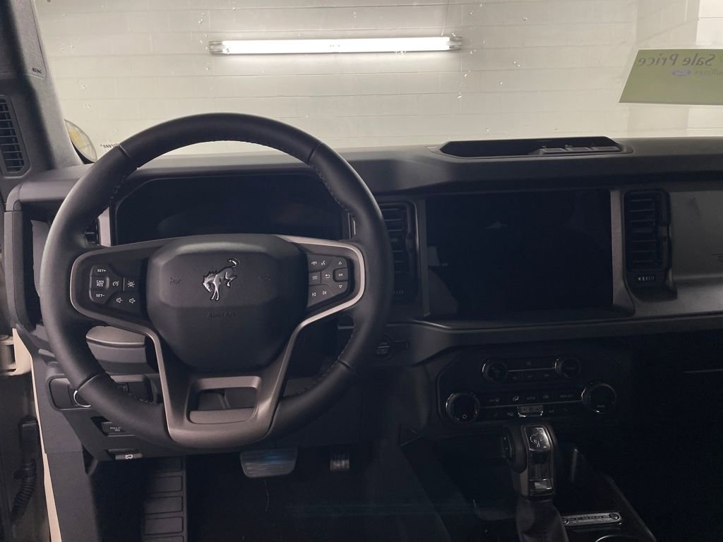 New 2025 Ford Bronco Big Bend image 9