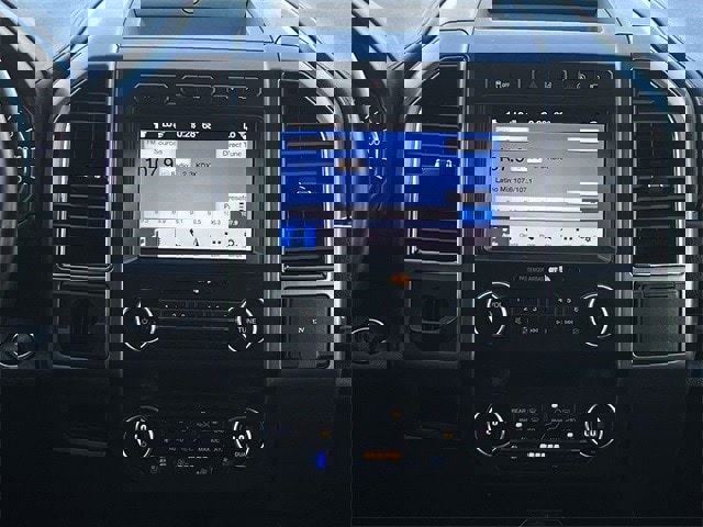 Used 2019 Ford Expedition Platinum image 17