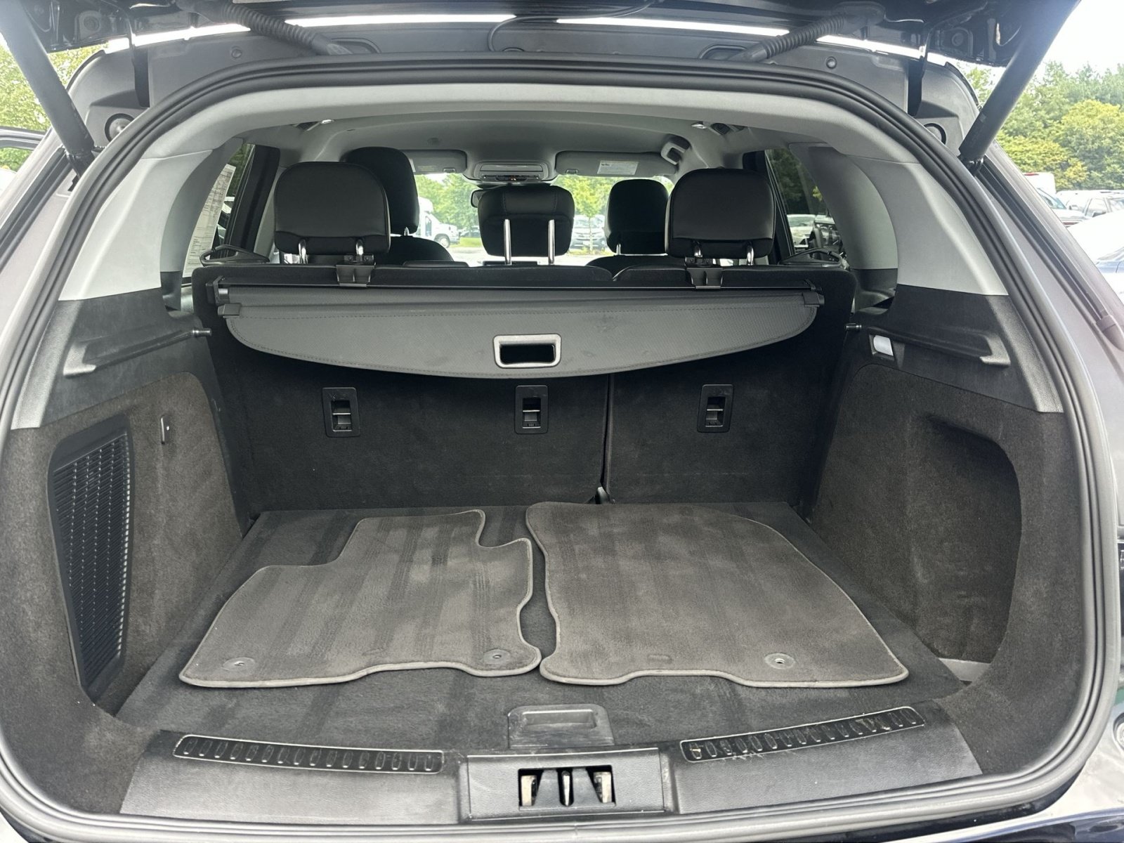Used 2021 Lincoln Corsair AWD image 33