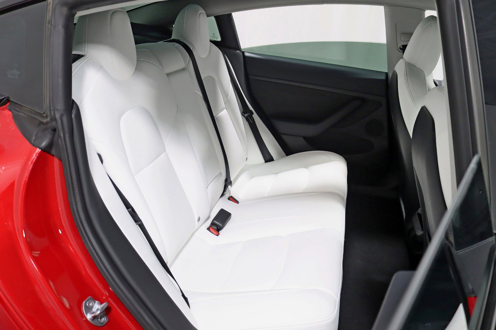 Used 2022 Tesla Model 3 Performance image 30