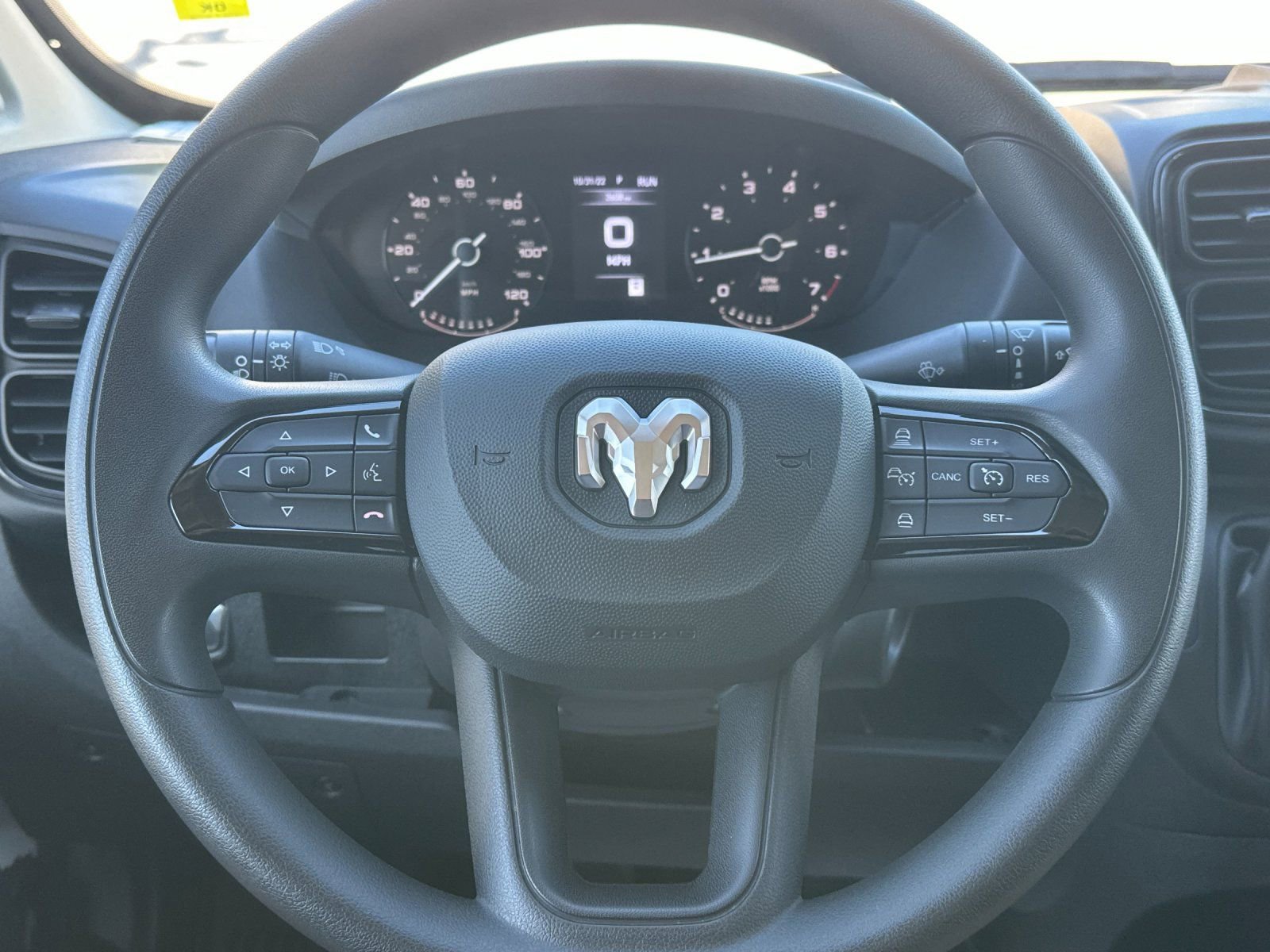 Used 2026 RAM ProMaster 2500 w/ Convenience Group FWD image 22