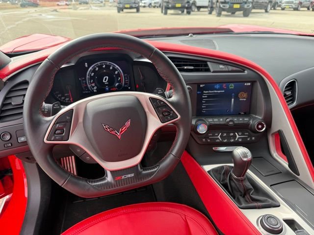 Used 2015 Chevrolet Corvette Z06 w/ 3LZ Preferred Equipment Group image 20