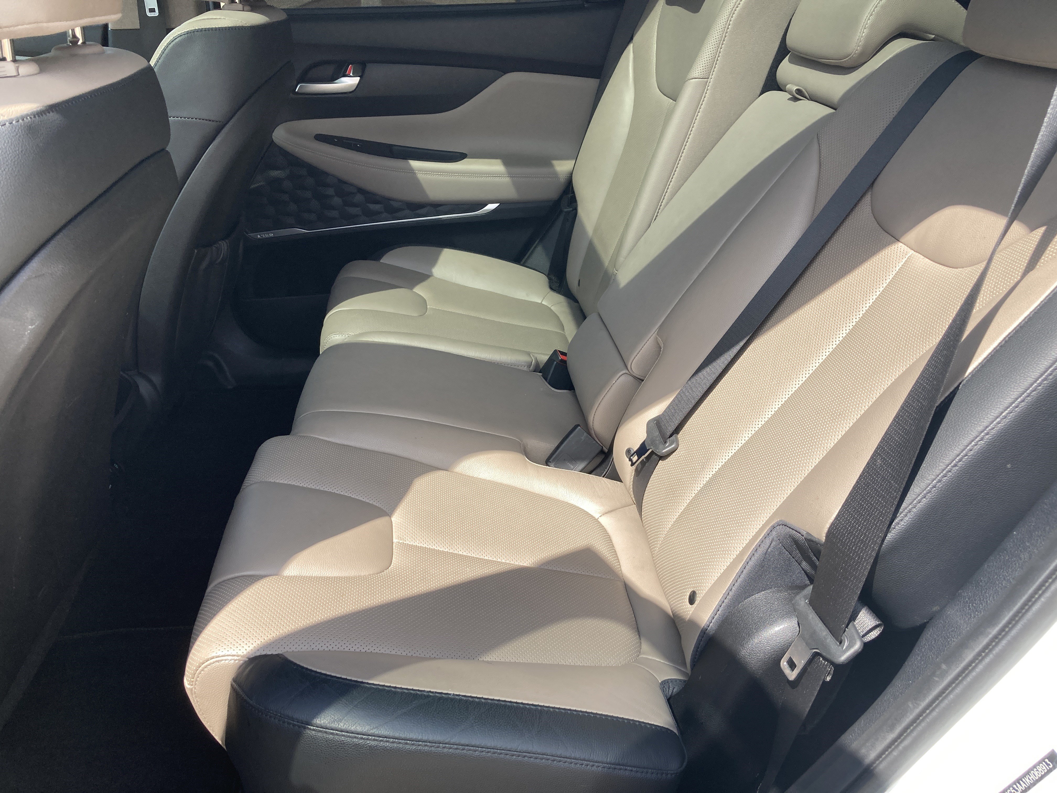 Used 2019 Hyundai Santa Fe FWD image 15