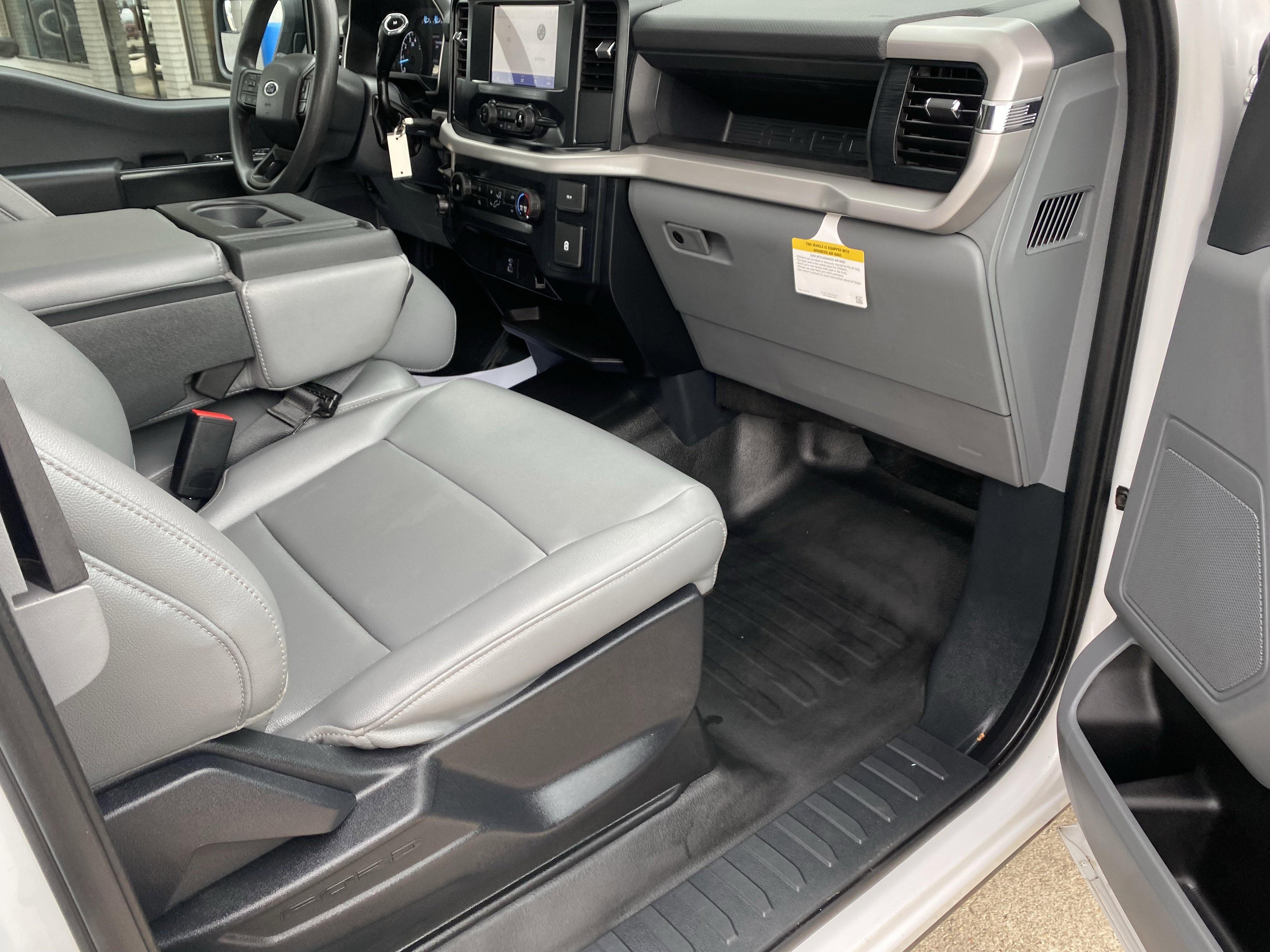 Used 2023 Ford F150 XL image 9