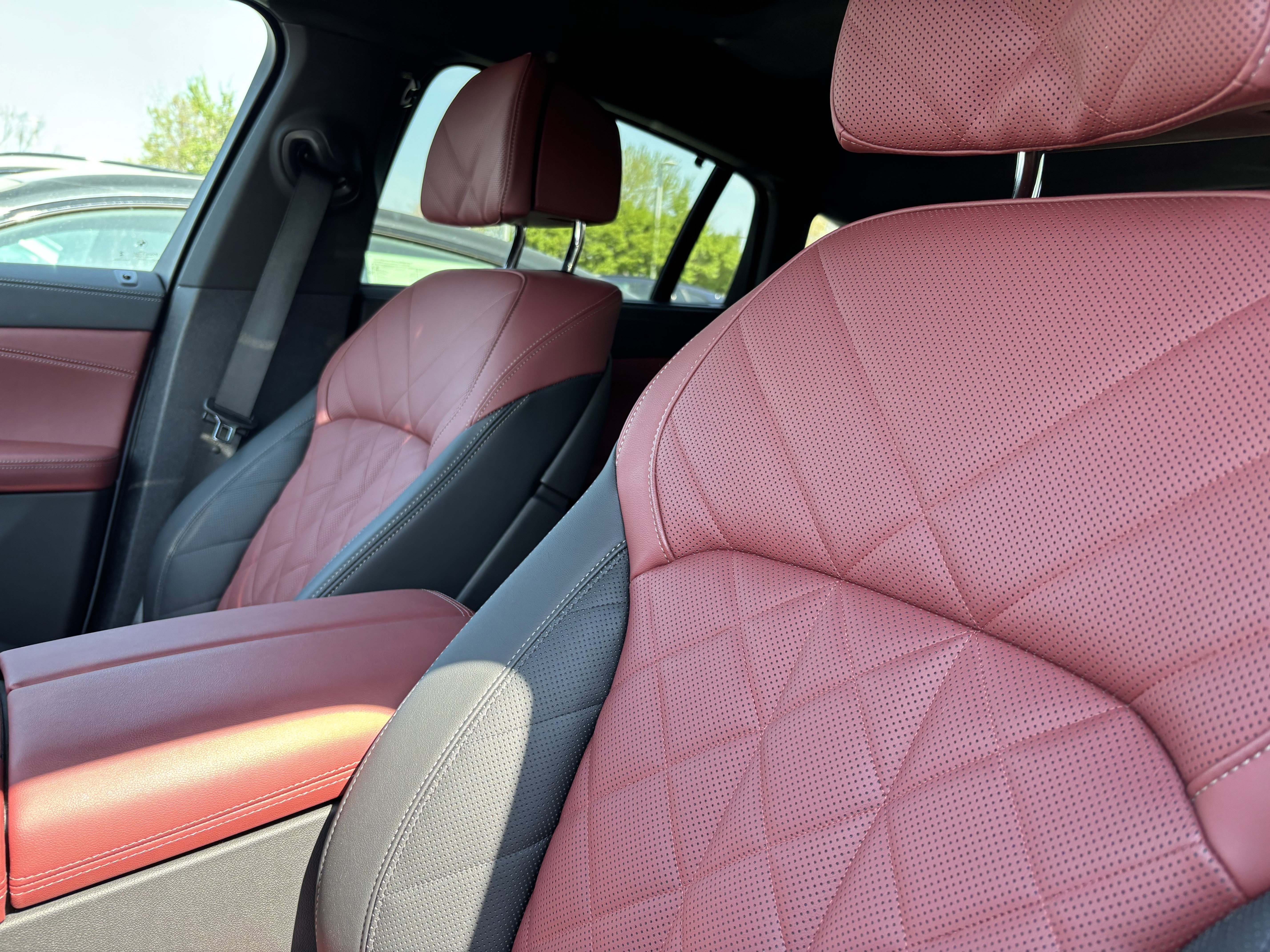 Used 2026 BMW X6 M60i image 17