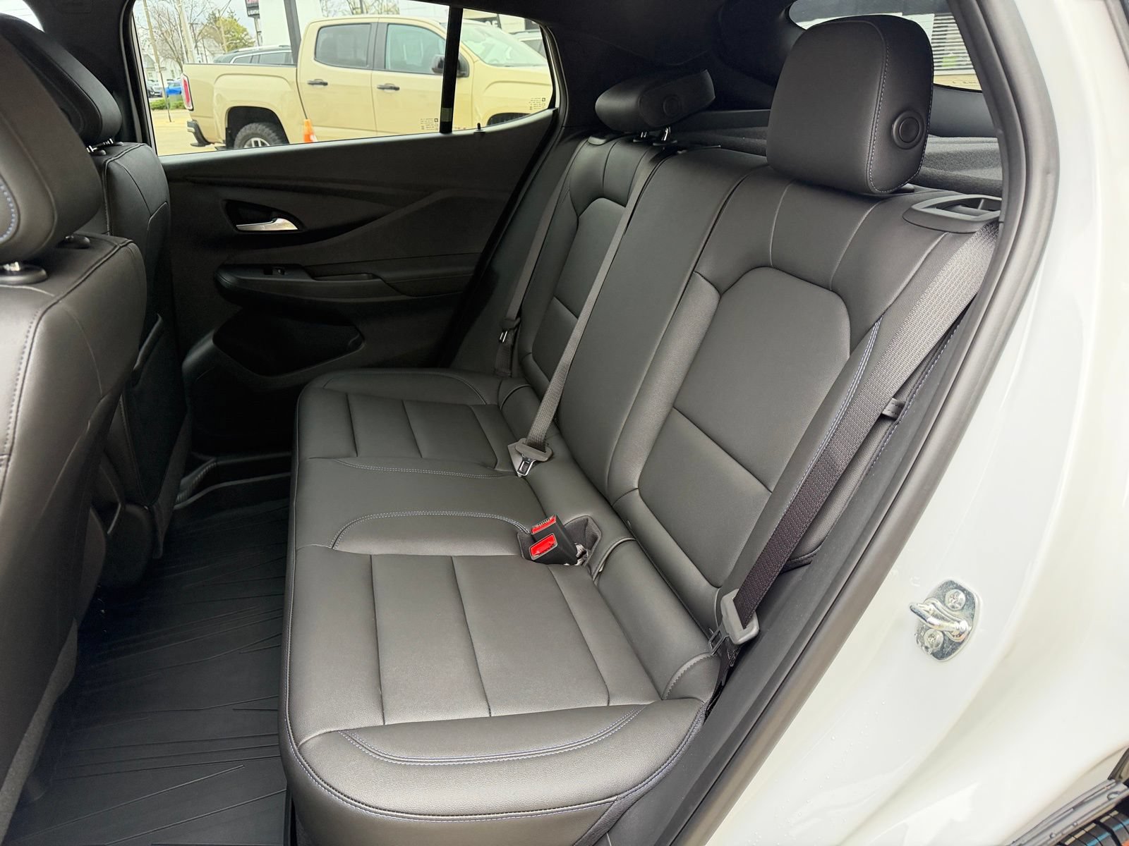 New 2026 Buick Envista Sport Touring w/ Convenience I Package FWD image 23
