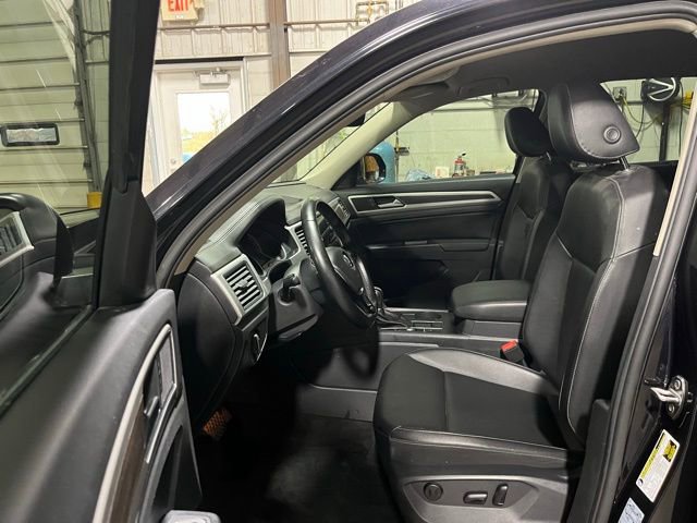 Used 2018 Volkswagen Atlas SE image 14